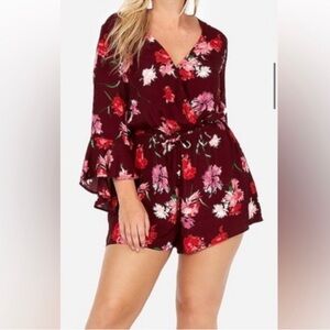 Express floral romper size medium